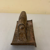 €<a* Vintage IOWA NOVELTY Co No. 014 1/2 Edger Trowel Cement Masonry Tool Burlington IA