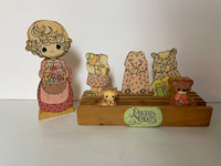 a* Vintage RARE Precious Moments Wood Doll Stick on Clothes Cat & Teddy Bear with Wood Stand