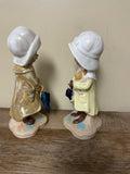 a** Vintage Seymour Mann Ceramic Figurines Boy Girl LUV-20 Raincoat Umbrella Japan