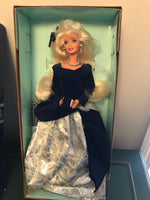 a* Vintage Avon Exclusive Winter Velvet Special Edition Barbie 1995 Mattel New in Box 15571 Retired