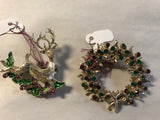 + Vintage Set/2 Holiday Christmas Reindeer Wreath Lapel Pin Pendant Brooch