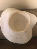 a** Vintage Womens Ivory Floppy Hat