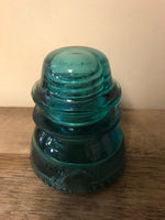 ~€ Vintage Pair Set/2 4” Green Aqua Glass Hemingray USA Railroad Telephone Pole Insulators #40 #42