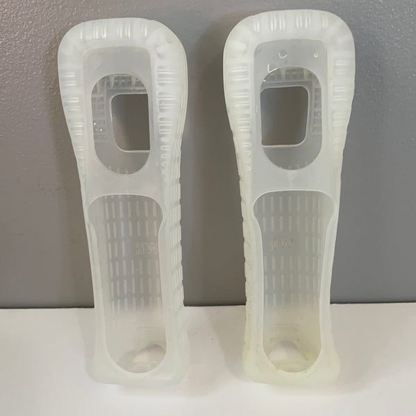 a* Official Nintendo Wii Remote Rubber Silicone Gel Cover Sleeves Clear Lot of 2