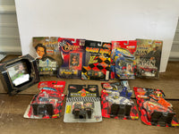 €<a* NEW Vintage NASCAR 1:64 Die Cast Mixed Lot of 10 Damaged Packaging Hot Country