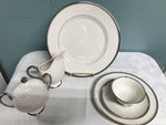 € Vintage China FRANCISCAN MASTERPIECE HUNTINGTON Ivory with Platinum Rim Set