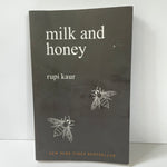 *Milk and Honey by Rupi Kaur Poetry 2015 Paperback