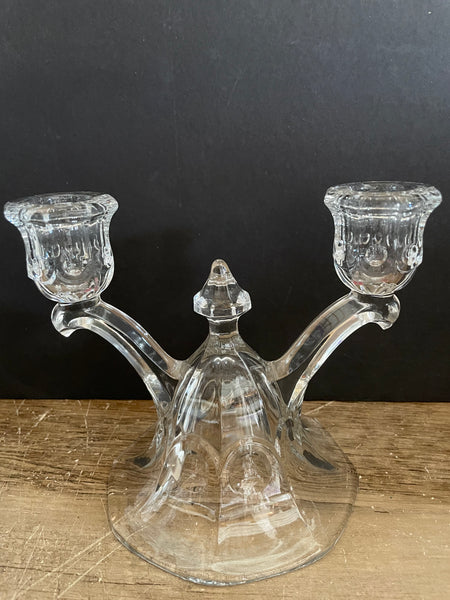 (L) <€€ Beautiful Vintage Dual Arm Taper Glass Taper 5.5” H Candle Holder