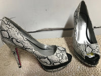 Womens Sz 5.5M ShoeDazzle Signature Black & White Pumps Snakeskin Open Toe 5” Heel