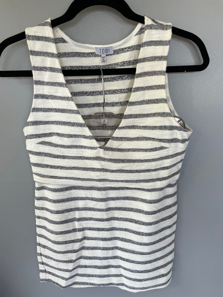 NEW Juniors TOBI Small/P 2 Piece Gray and White Stripe Mini Skirt and VNeck Crop Top NWT Festival