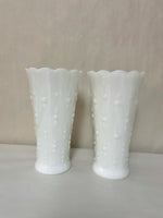 a** Vintage Pair/Set of 2 Milk Glass Vase White Teardrop & Pearl Dot Arrow Anchor Hocking