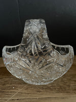 a** Vintage Diamond Cut Crystal Glass Basket w/ Etched Floral Design Decor Wedding Easter
