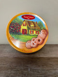 a** Vintage 2005 Santa Edwiges Butter Cookies Round Decorative Tin Box
