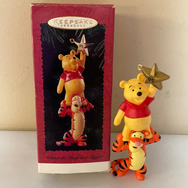 a** Vintage Hallmark Keepsake Ornament Christmas Winnie The Pooh & Tigger Dated 1995 w/ Box