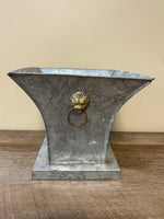 a** Silver Tin Metal Lion Head with Ring PLANTER