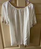 € Womens ISADORA Gold Embroidered White Pleasant Blouse Short Sleeves Medium