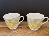 <€€ Vintage Set of 7 EKCO International SPRING BOUQUET White  Tea Coffee Cups Mugs 3”